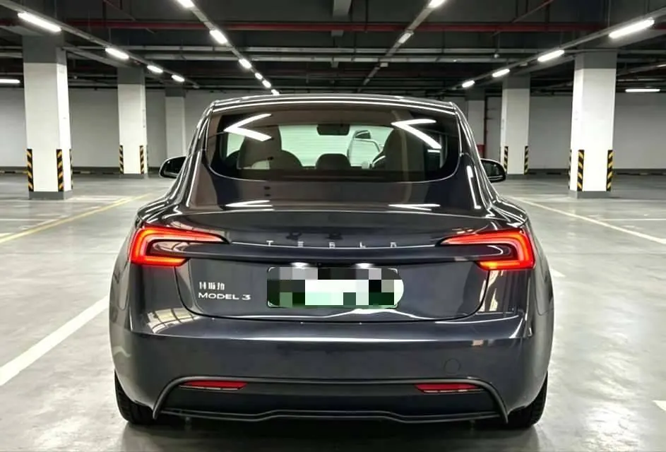 Tesla 2023 Model 3 Rejuvenation Edition Rear Wheel Drive Automatic Transmission 3