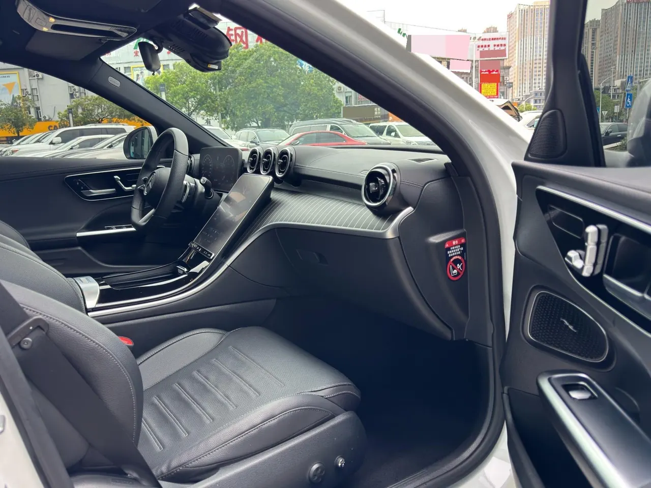 Mercedes Benz Class C 2022 C 200 L 48V 1.5T Sports Edition (Modified) Automatic Gear 10