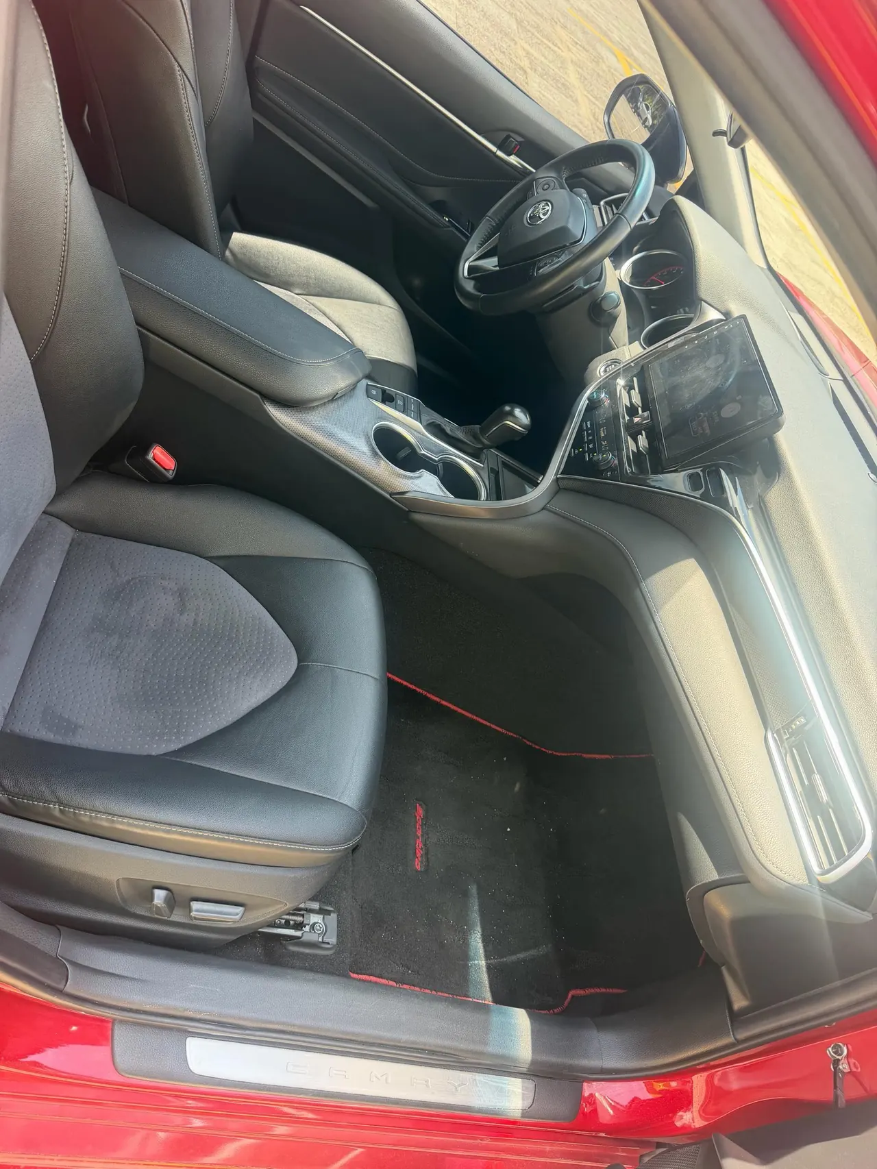 Toyota 2021 Camry 2.0S Stepless Front Edition Automatic Gear 10