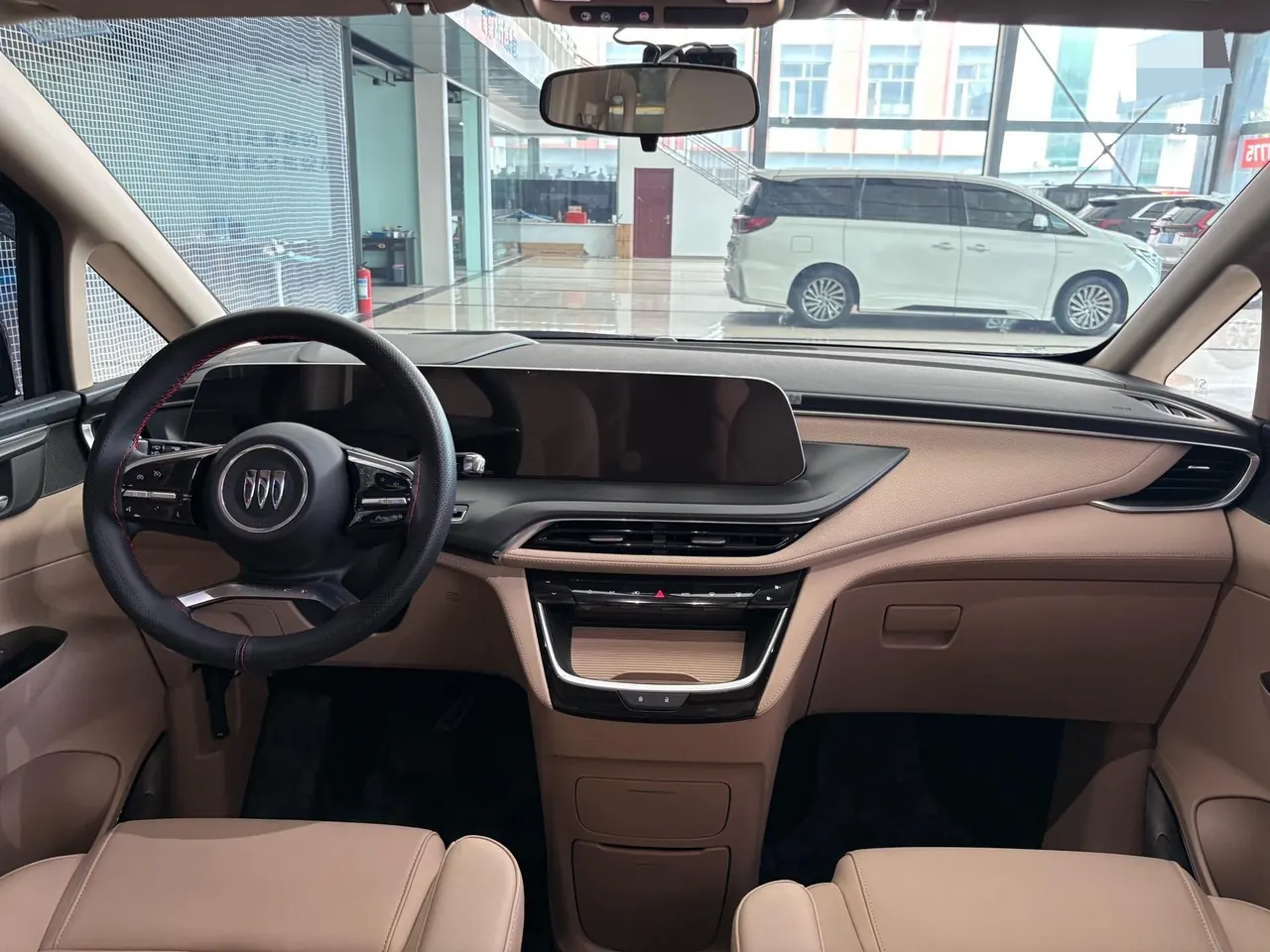 Buick 2025 GL8 Land Business Class 2.0T First Edition Automatic Gear 11