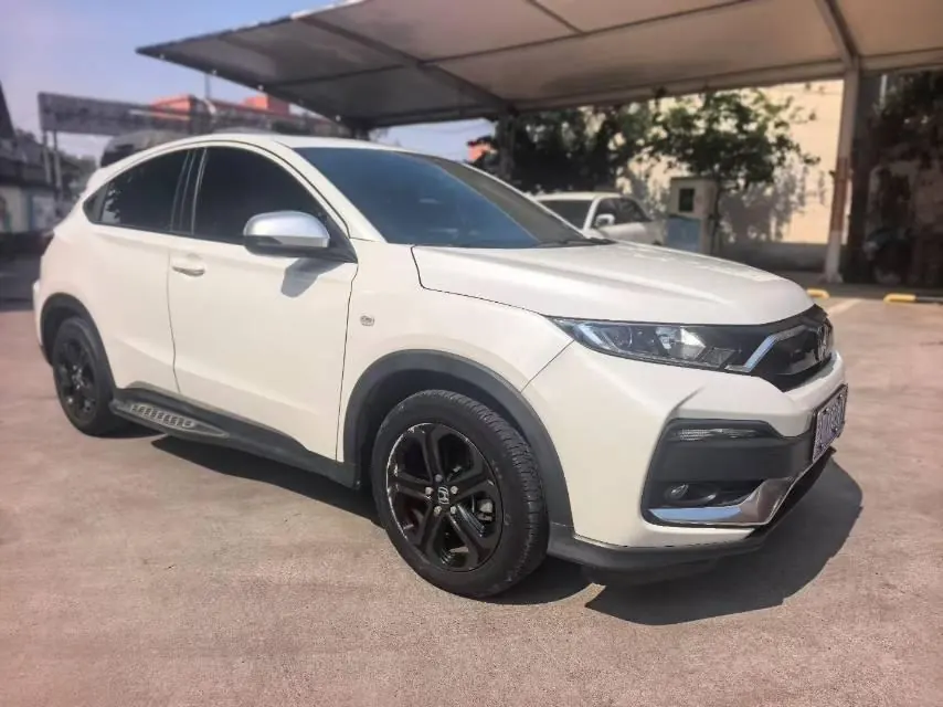 Honda 2021 XR-V 1.5T stepless 220TURBO deluxe automatic gear 3