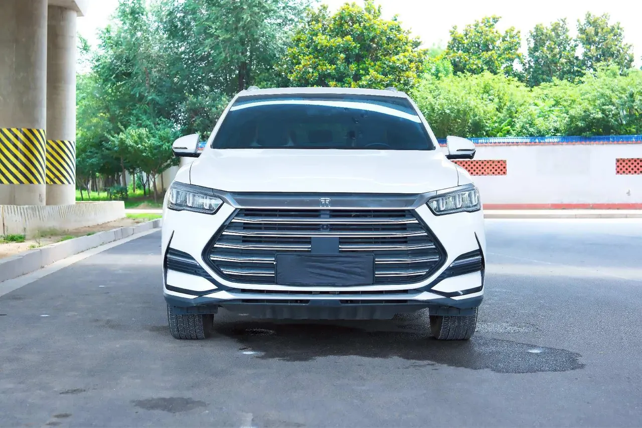 BYD Song PLUS New Energy 2021 Song PLUS DM-i 1.5 Stepless 51KM Honorable Automatic Gear 2