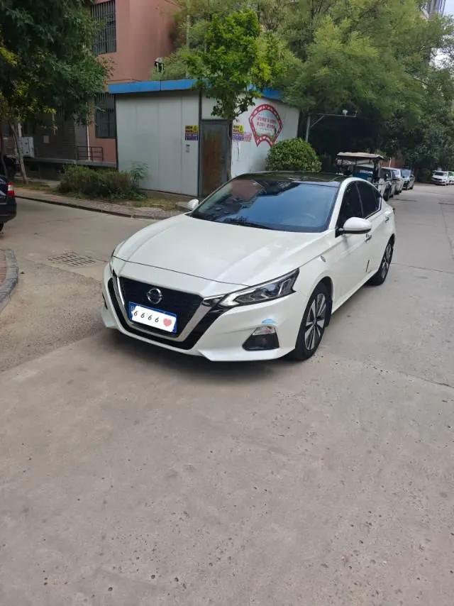Nissan 2021 Teana 2.0 Stepless XL Comfort Edition Automatic Gear - View 1