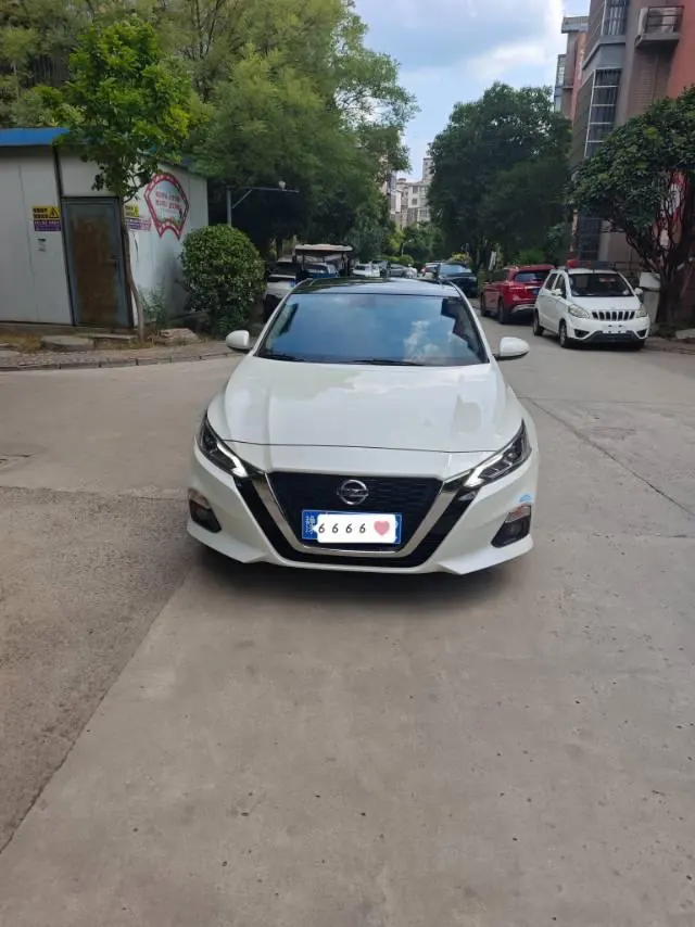 Nissan 2021 Teana 2.0 Stepless XL Comfort Edition Automatic Gear 2