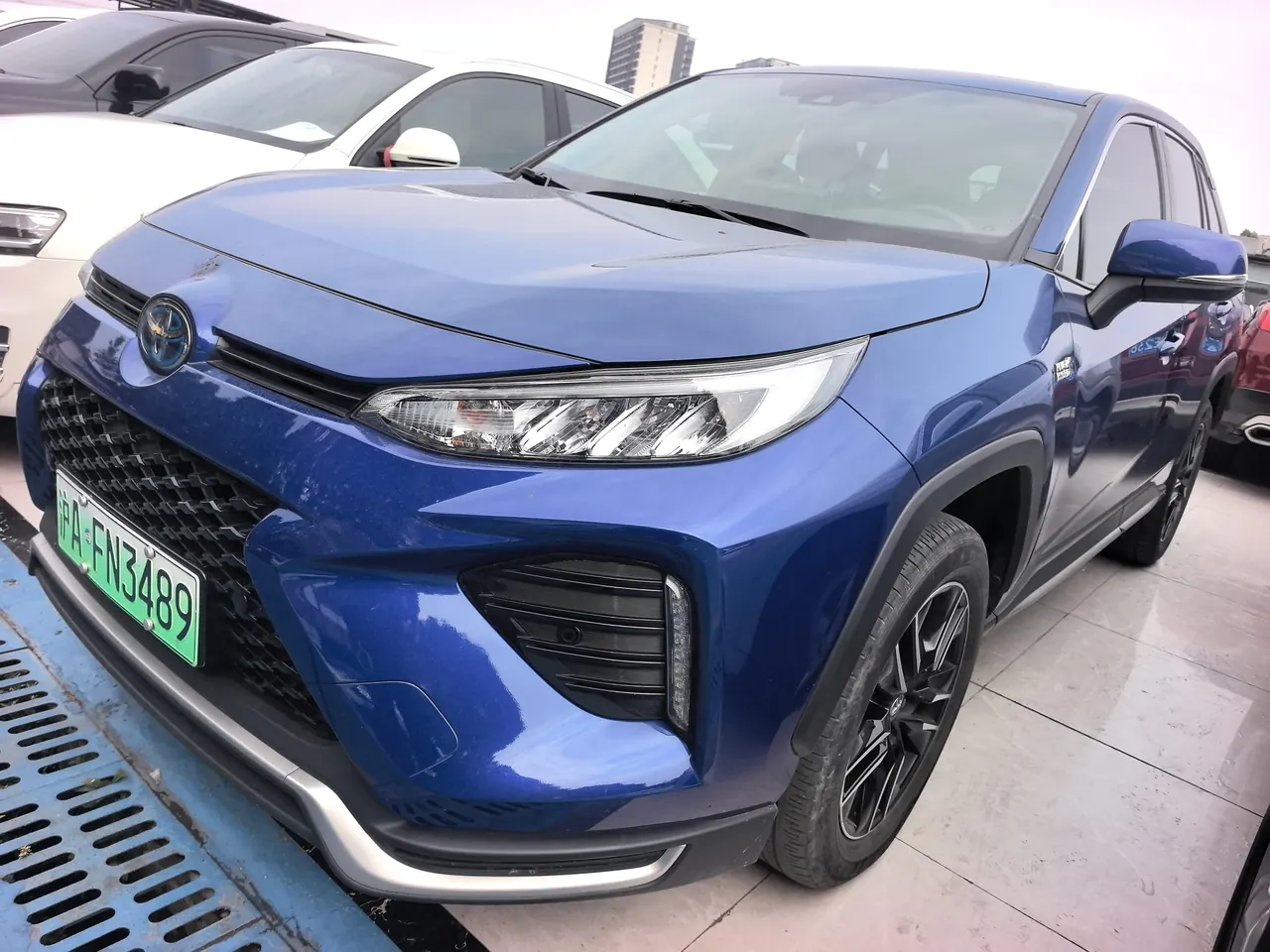 Open image lightbox: Toyota Weilanda New Energy 2021 Weilanda PHEV 2.5 Stepless High Performance Edition Two-Drive Engine Edition Automatic Gear