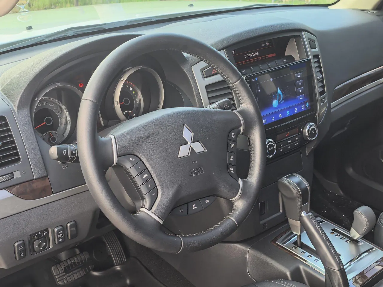 Mitsubishi Pajero (Imported) 2020 Pajero 3.0 Deluxe Automatic Gear 4