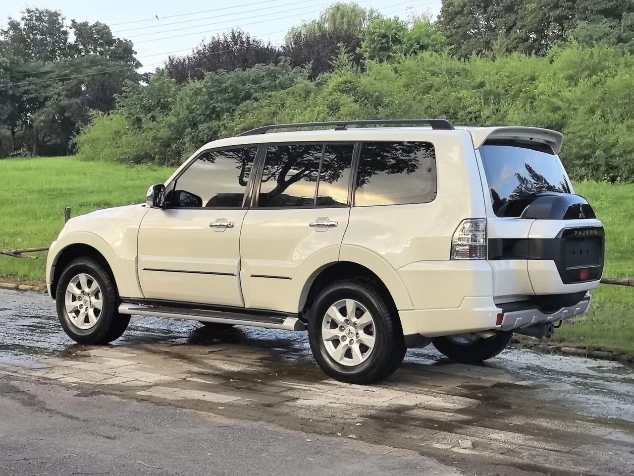 Mitsubishi Pajero (Imported) 2020 Pajero 3.0 Deluxe Automatic Gear 5