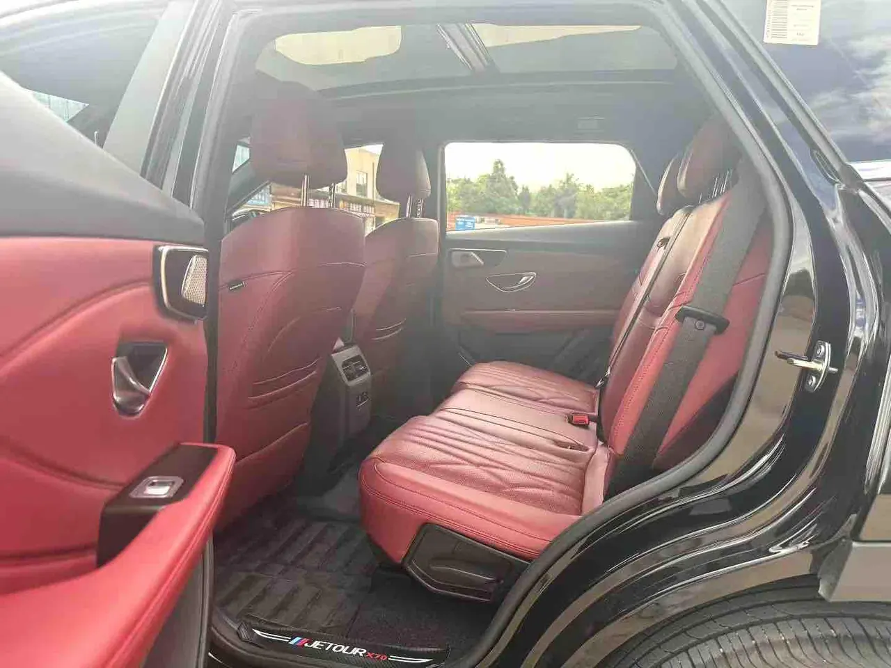 Jetour 2025 X70 PLUS 1.5T Ultimate 7-seat Automatic Gear 9