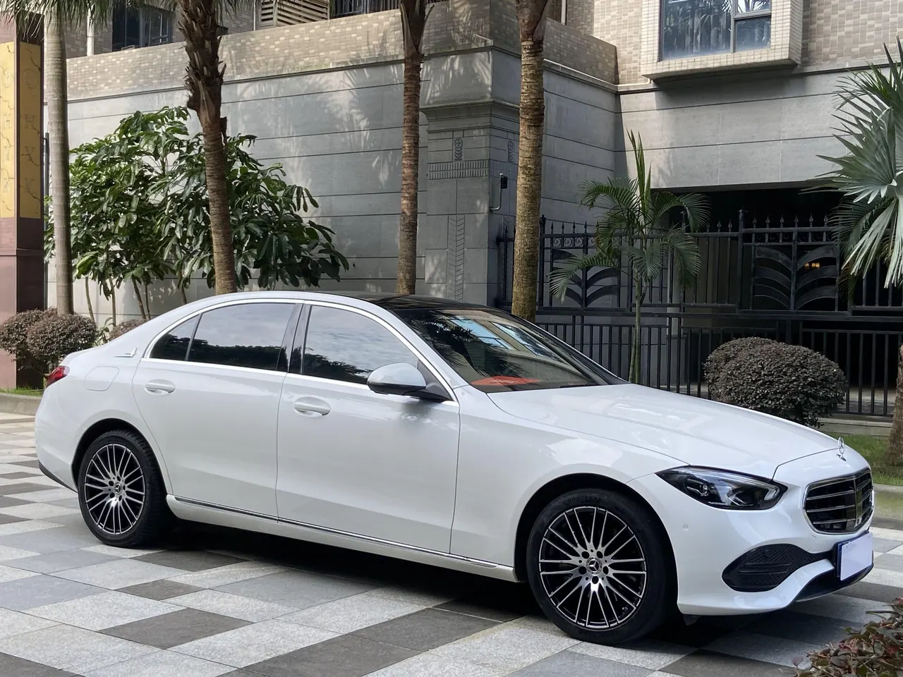 Mercedes Benz Class C 2023 C 260 L 48V 1.5T Automatic 2