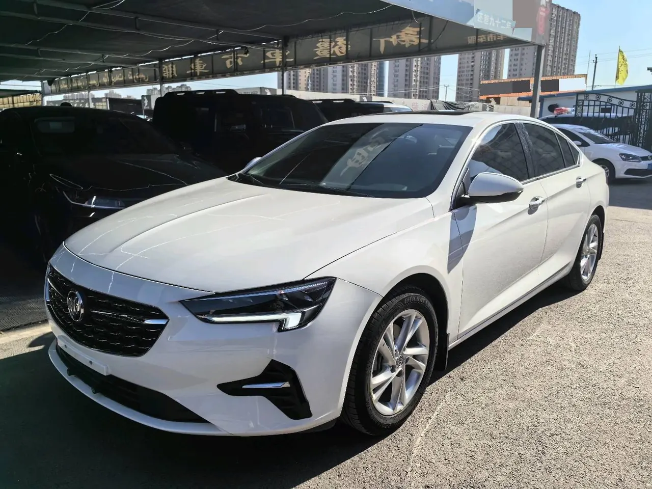 Buick 2020 Regal 1.5T 552T Elite Automatic Gear - View 1