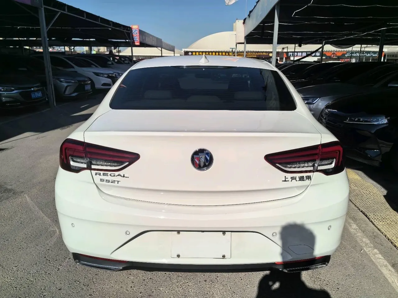 Buick 2020 Regal 1.5T 552T Elite Automatic Gear 8