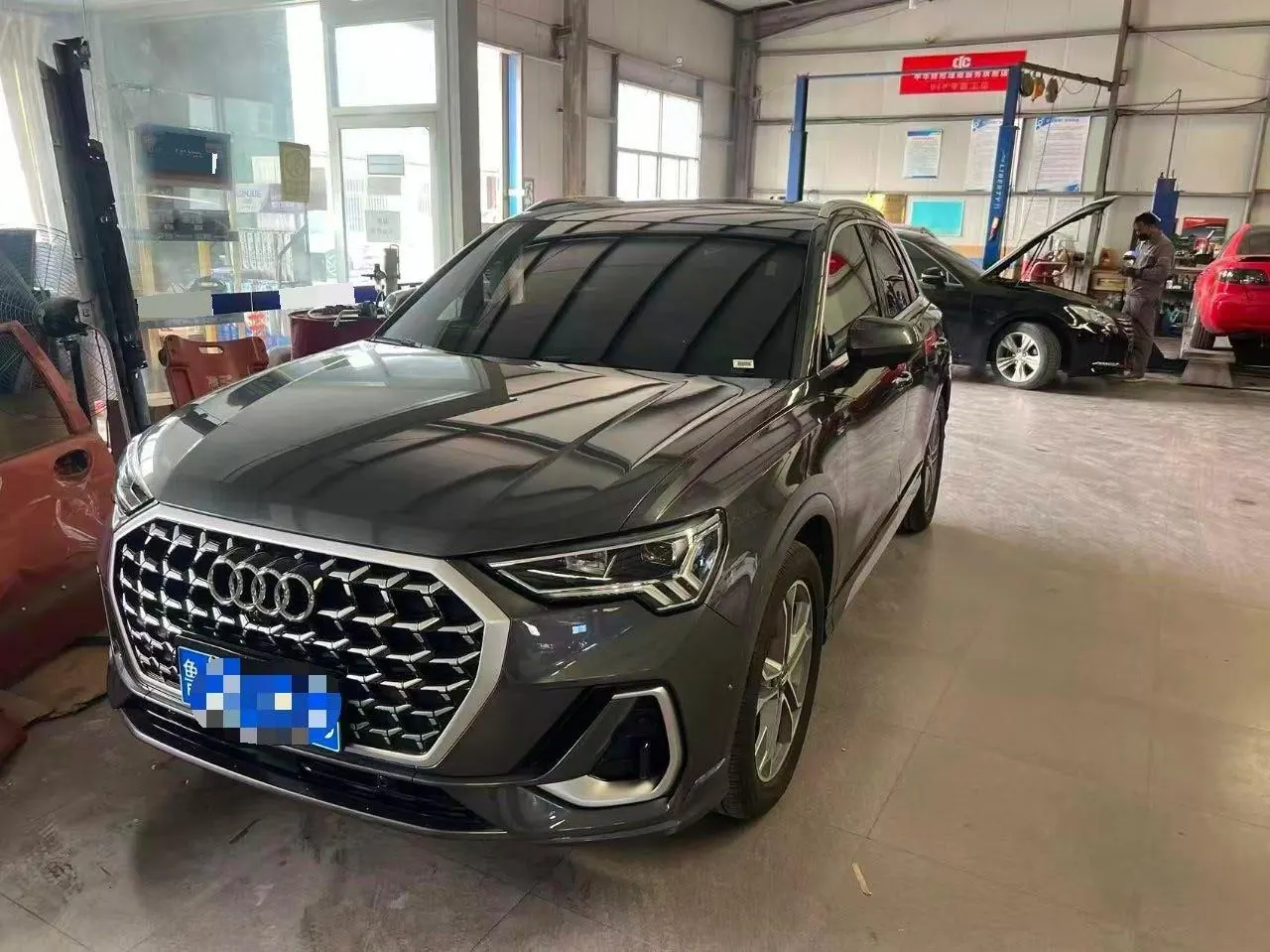 Audi 2025 Q3 2.0TFSI 40TFSI 45th Anniversary Collection Edition Quattro Fashion Dynamic Automatic Gear - View 1