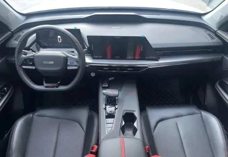 Auchan 2022 Z6 1.5T Blue Whale Smart Automatic Gear 6