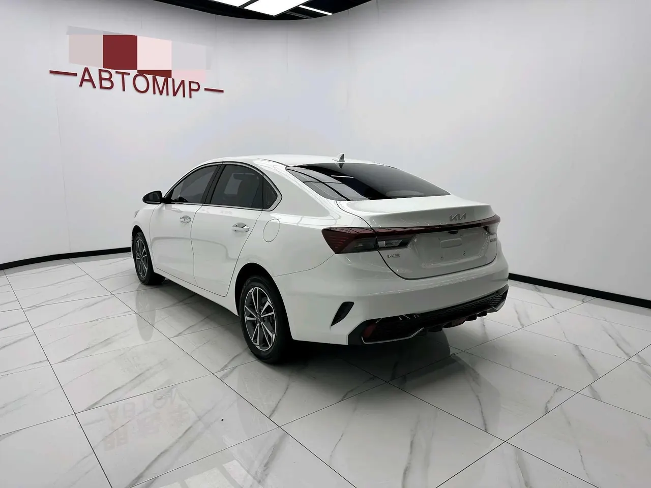 Kia 2023 K3 1.5 Stepless Deluxe Edition Automatic Gear 8