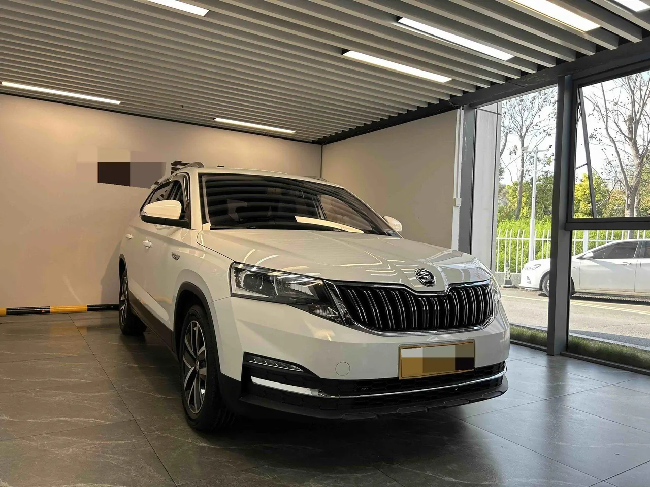 Skoda 2024 Komick 1.5 Comfortable Edition Automatic Gear 2