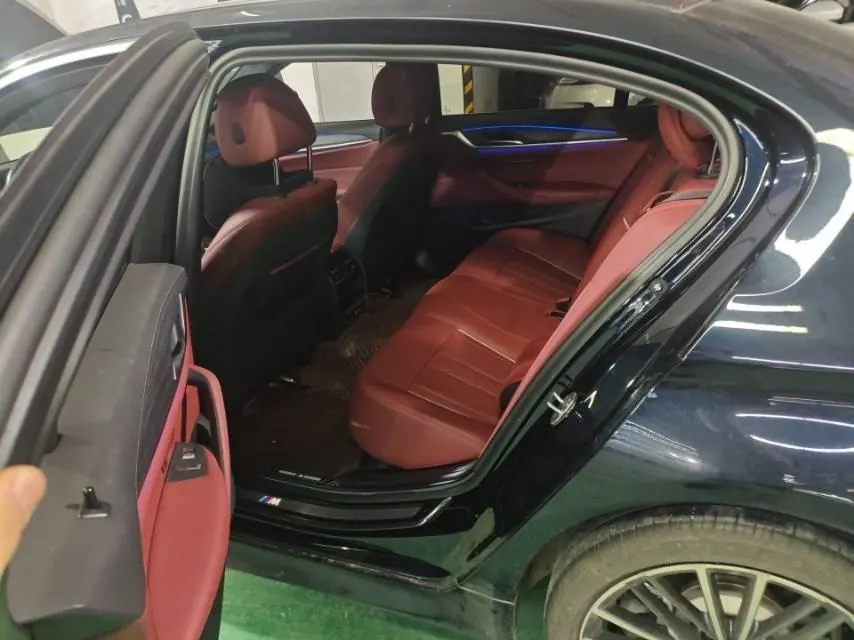 BMW 5 Series 2022 530Li 2.0T Leading Luxury Suit (Change 2) Automatic Gear 4