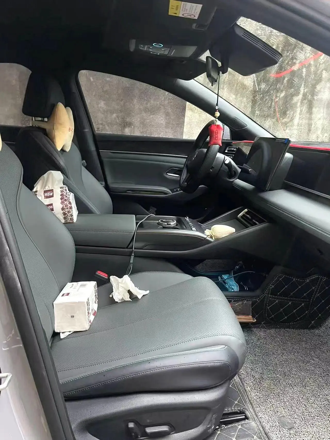 BYD 2026 Qin L DM-i 1.5 stepless 210KM Exceed automatic gear 2