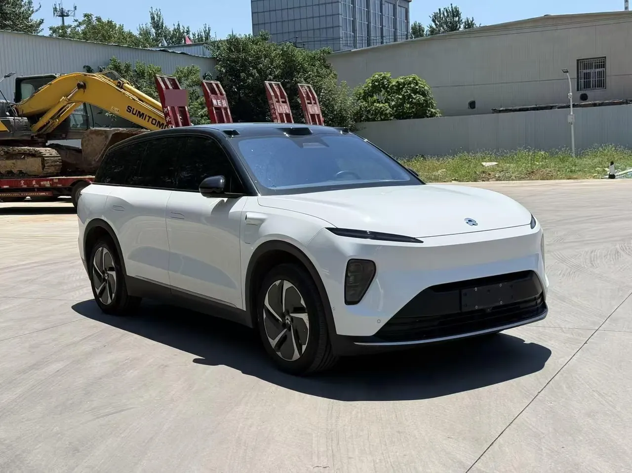 NIO 2023 ES8 75kWh Executive Edition Automatic Gear 2