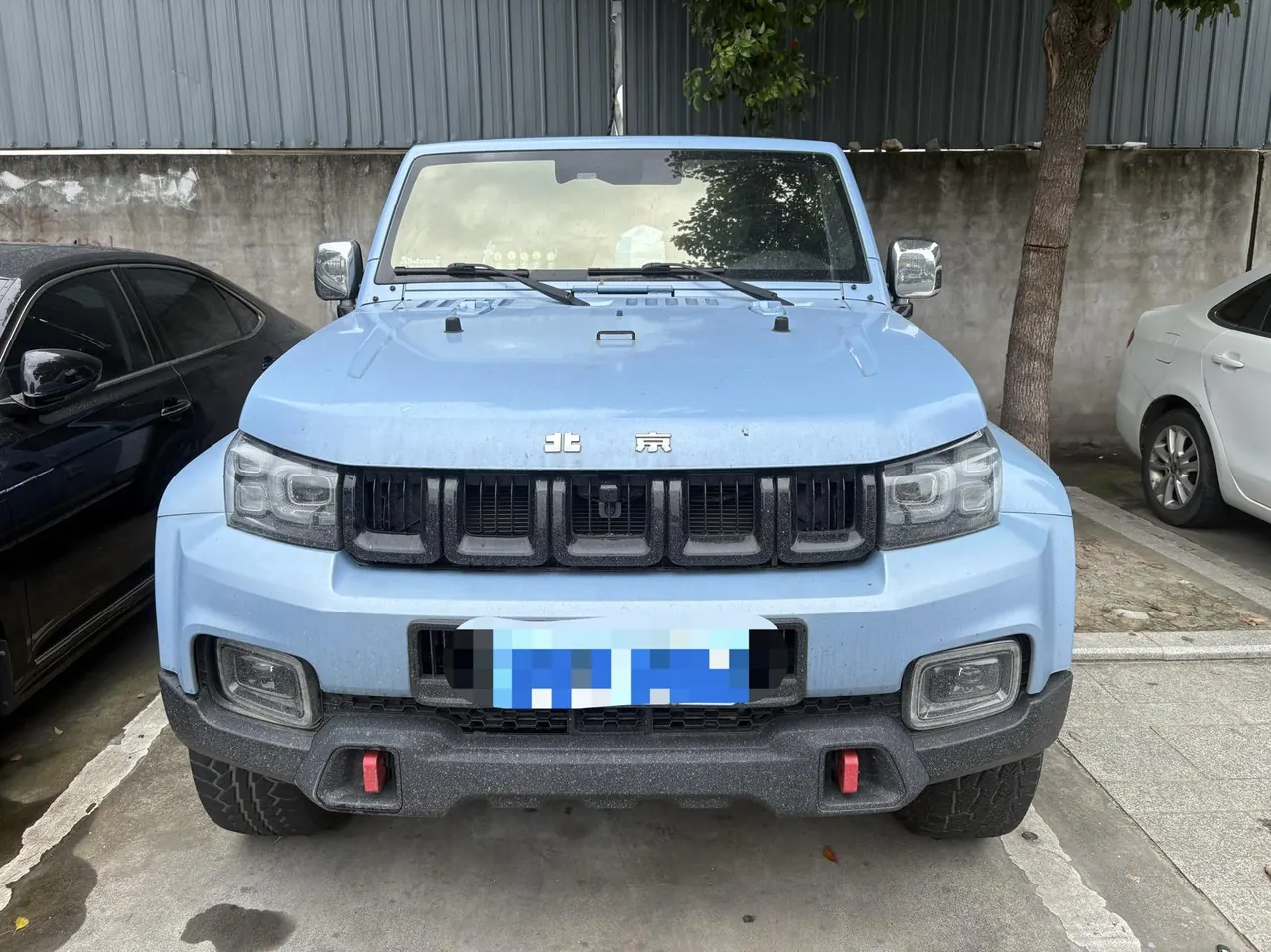 Beijing 2023 BJ40 2.0D Four-wheel Drive Blade Hero Edition Chivalrous Type (Front and Rear Electric Lock) Automatic Gear 2