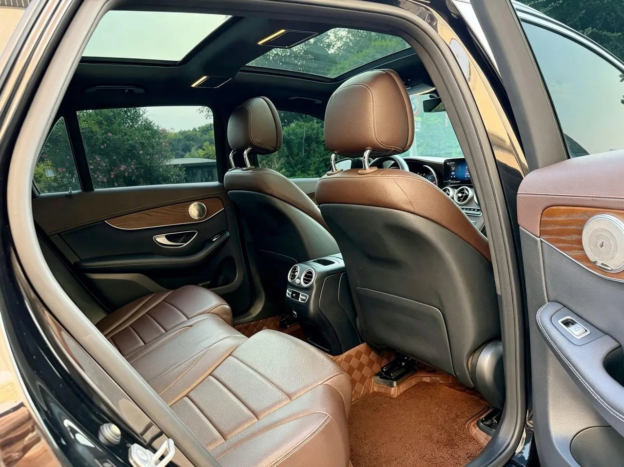 Mercedes Benz 2022 GLC 260 L 4MATIC 2.0T Luxury Automatic 6