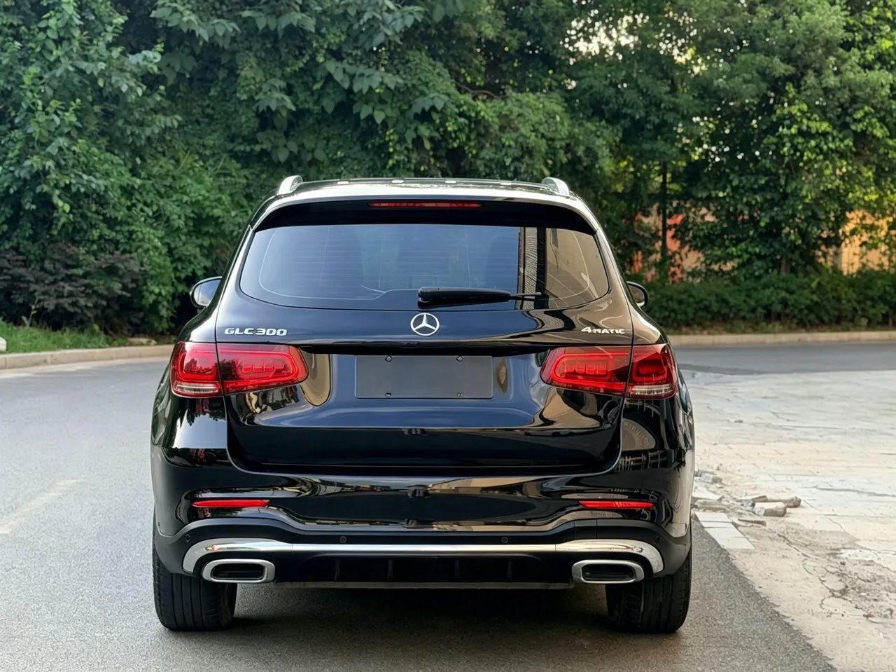 Mercedes Benz 2022 GLC 260 L 4MATIC 2.0T Luxury Automatic 8
