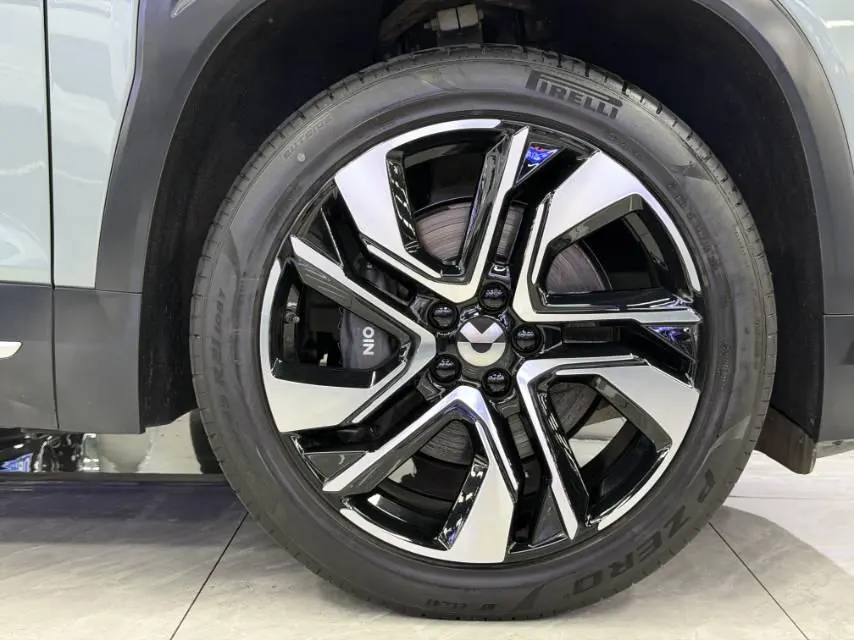 NIO 2020 ES 6 610KM Performance Edition Automatic Gear 15