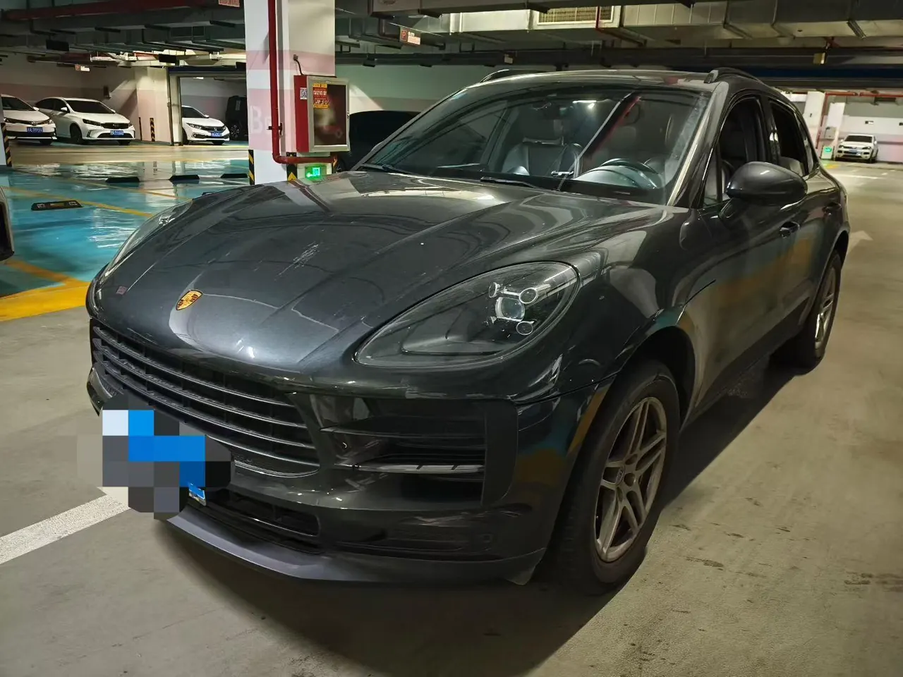 Open image lightbox: Porsche Macan (Imported) 2020 Macan 2.0T Automatic Gear