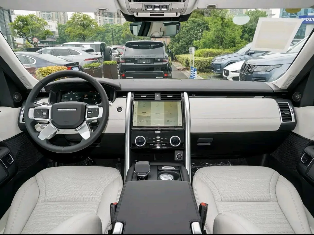 Land Rover found (imported) 2021 found 52.0 T 300PS S automatic gear 2