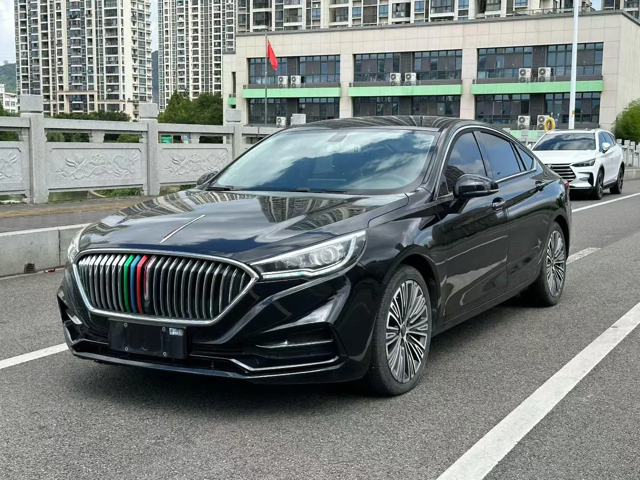 HongQi 2020 H5 1.5TD Flag Rhyme Edition Automatic Gear - View 1
