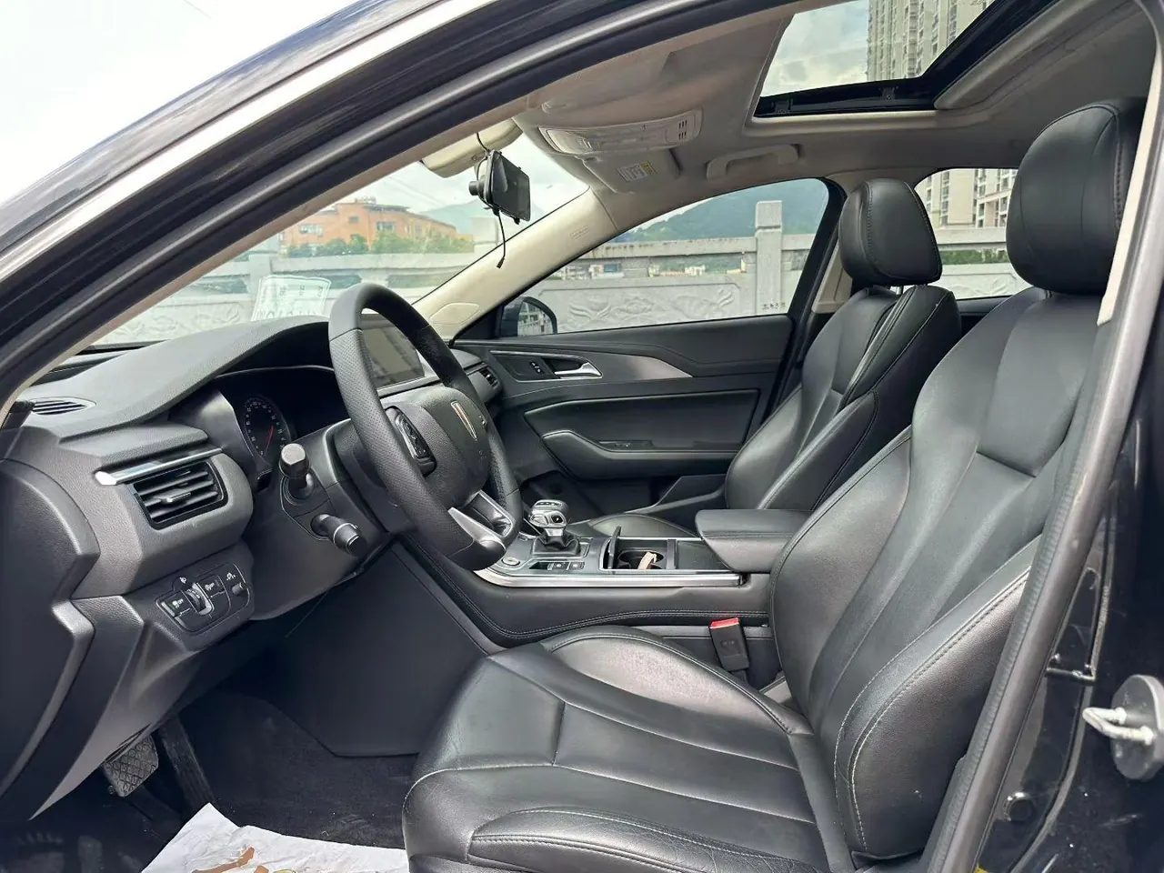 HongQi 2020 H5 1.5TD Flag Rhyme Edition Automatic Gear 5
