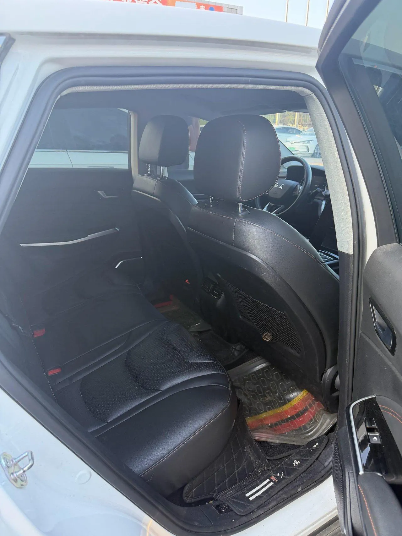 HongQi 2020 E-HS 150.00g Drive Edition Automatic Gear 4