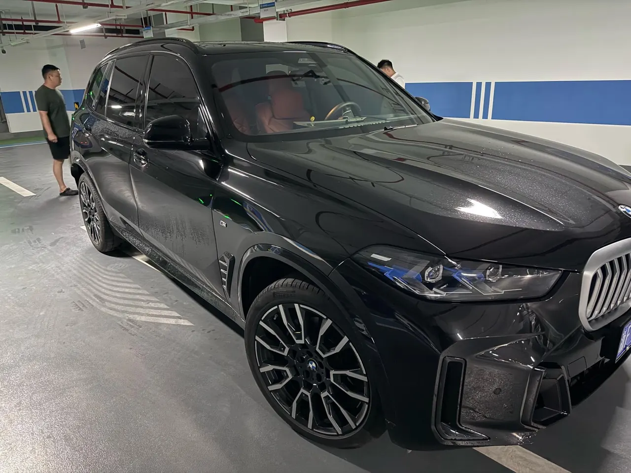 BMW 2023 X5 xDrive40Li 48V 3.0T M sports obsidian night suit automatic gear 2
