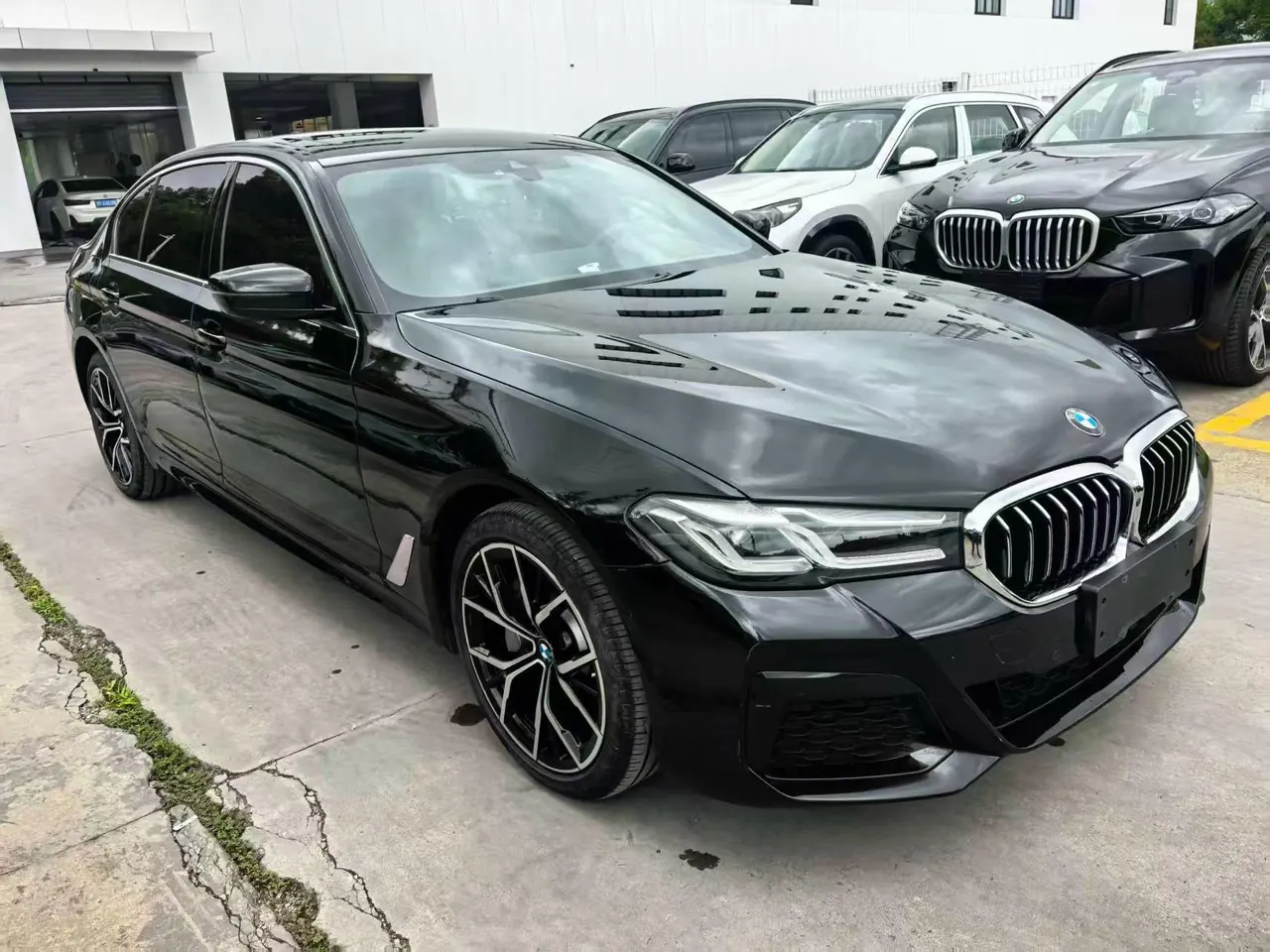 BMW 5 Series 2021 530Li 2.0T Exclusive M Sports Suit Automatic Gear 2
