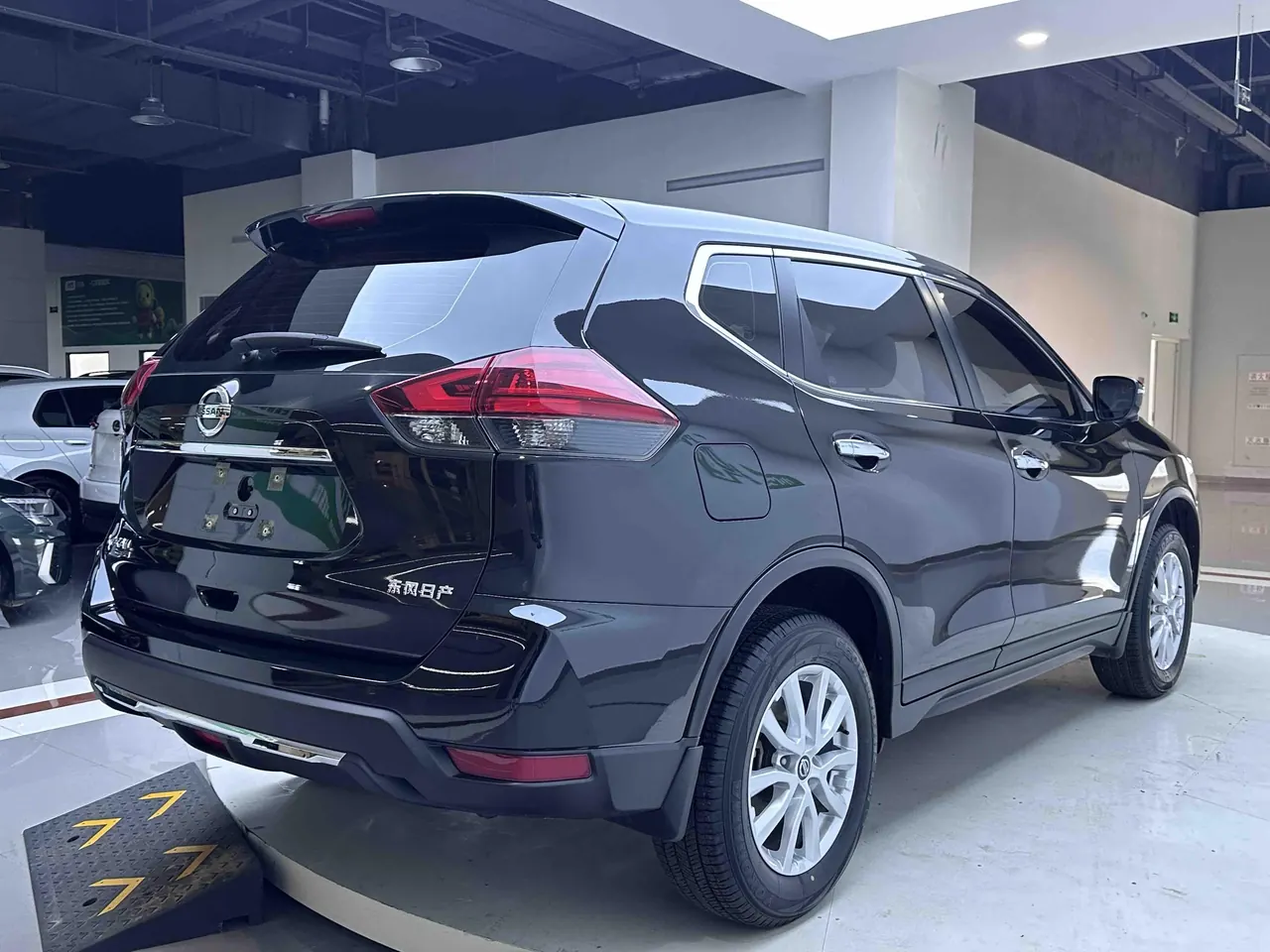Nissan 2022 Qijun Glory 2.0 Stepless Two-Drive Smart Union Comfortable Edition Automatic Transmission 9