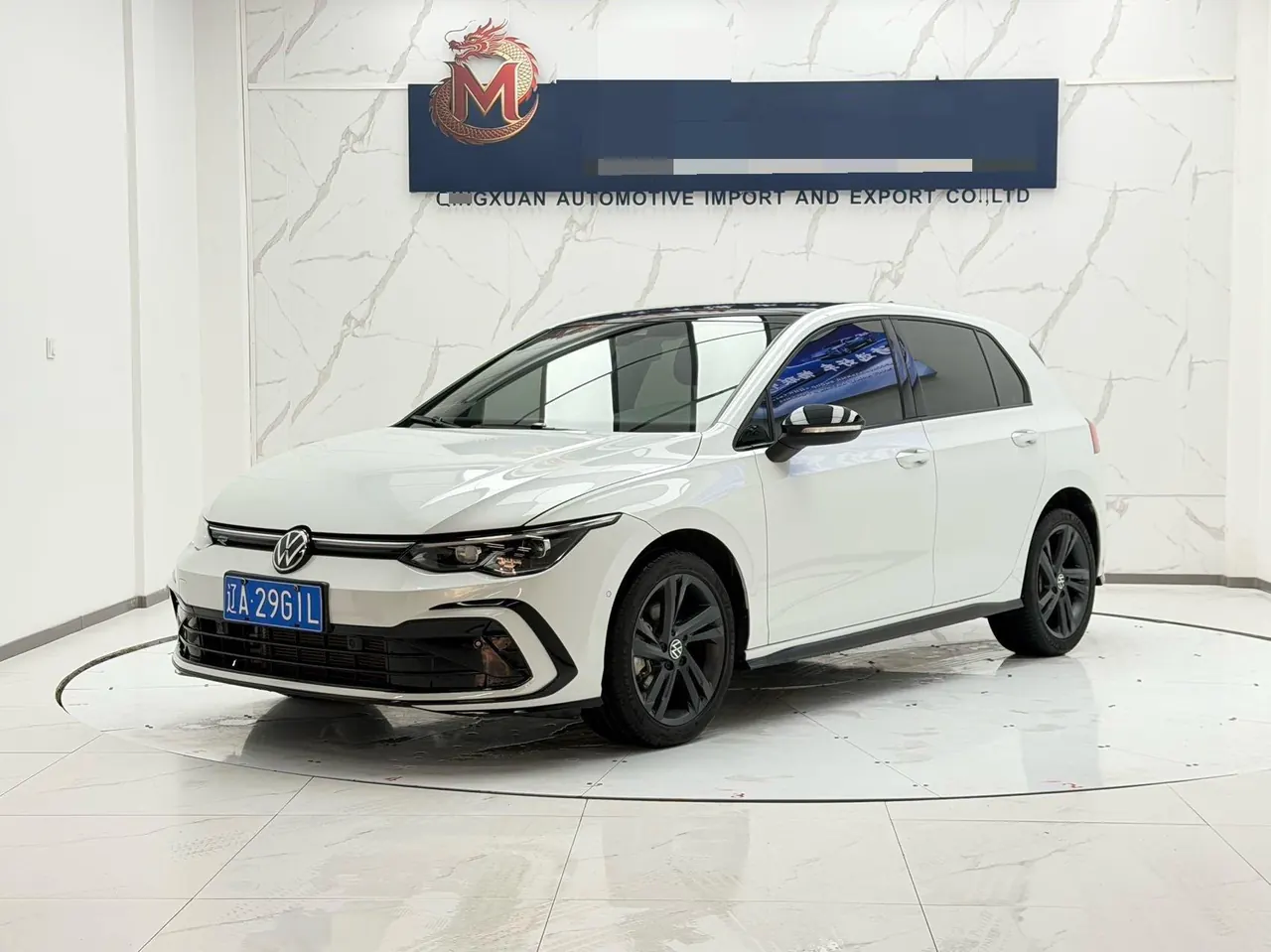 Volkswagen 2021 Golf 8 1.4TSI 280TSI 30th Anniversary Edition Automatic - View 1