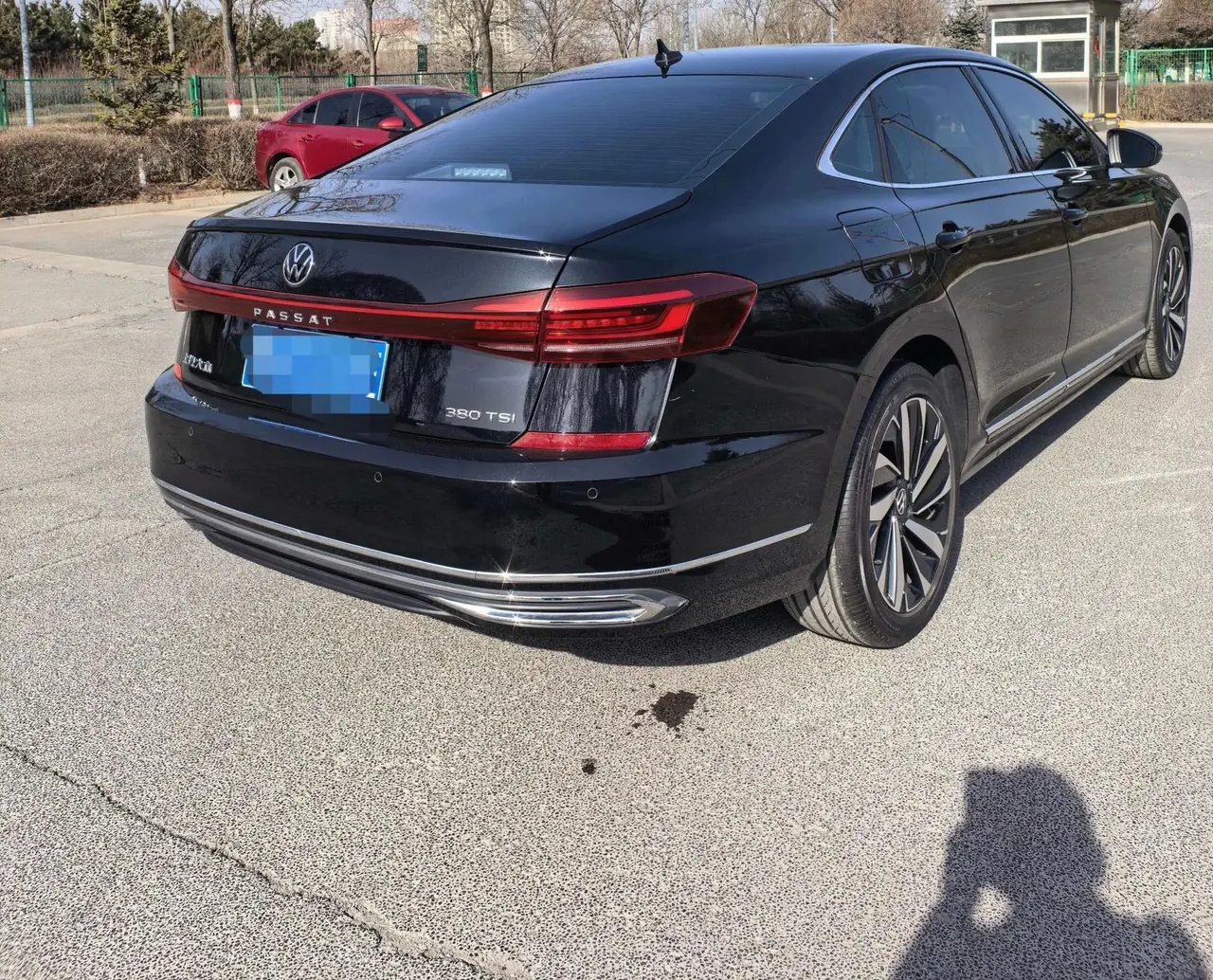 Volkswagen 2023 Passat 2.0TSI 330TSI Deluxe Edition (Modified) Automatic Gear 4