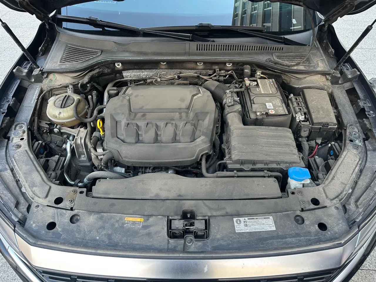 Volkswagen 2023 Passat 2.0TSI 330TSI Deluxe Edition (Modified) Automatic Gear 7