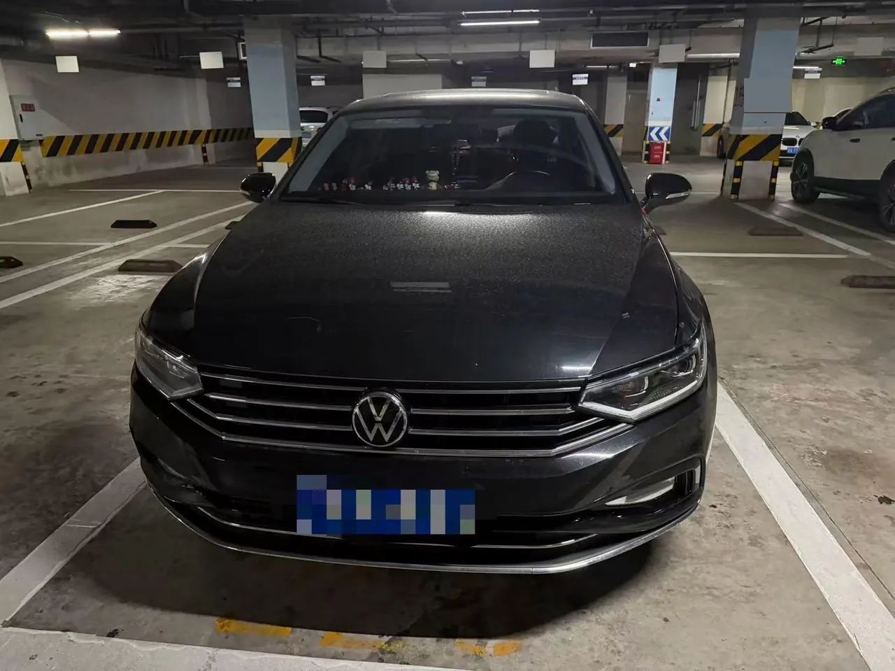 Volkswagen 2020 Magotan 1.4TSI 280TSI Leading Automatic Transmission 2