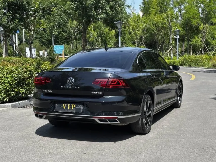 Volkswagen 2023 Magotan 2.0TSI 330TSI 2 million Commemorative Luxury Automatic Gear 9