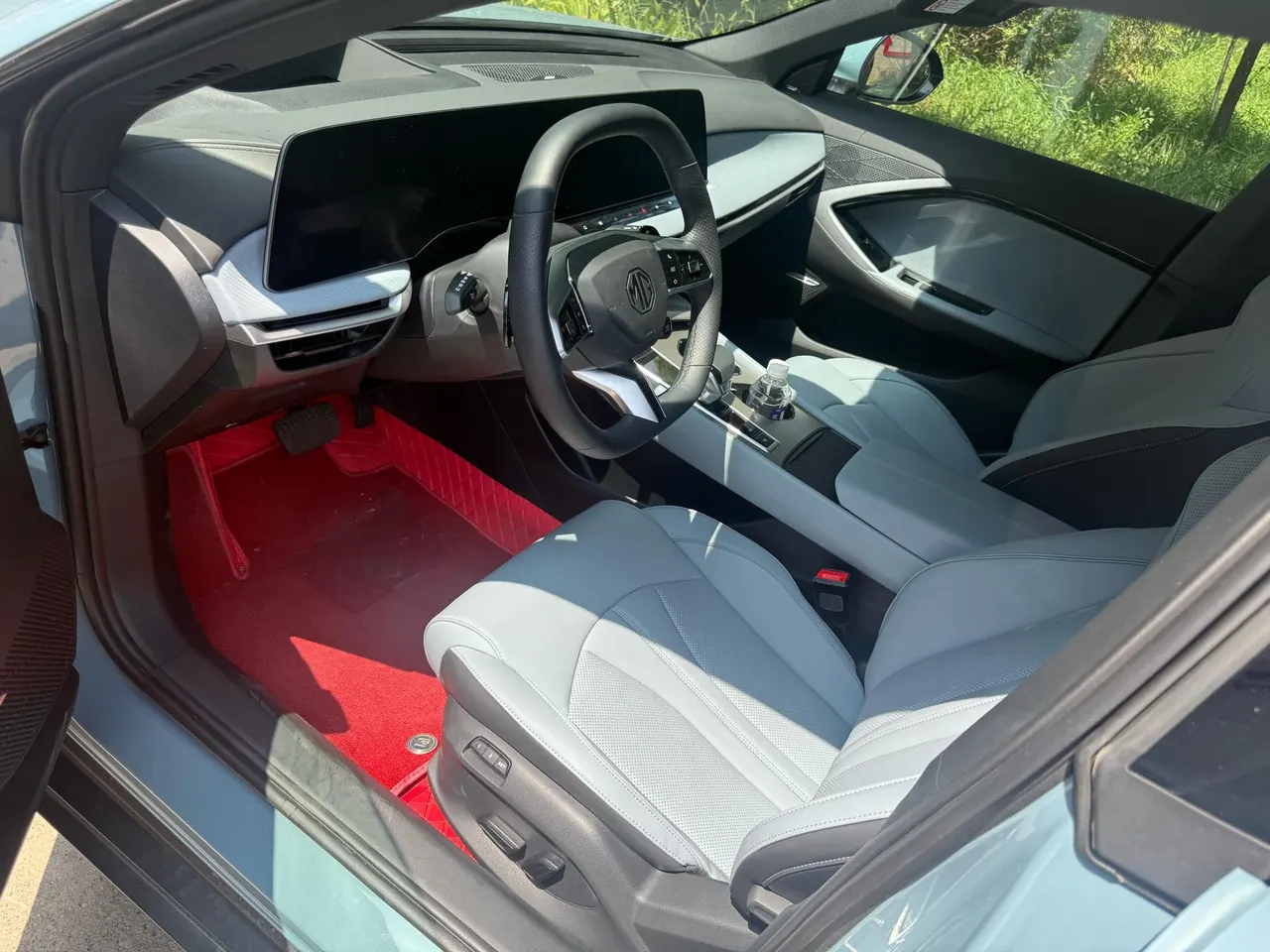 MG 2026 MG7 2.0T Trophy Super Smart Driving Edition Automatic Gear 5