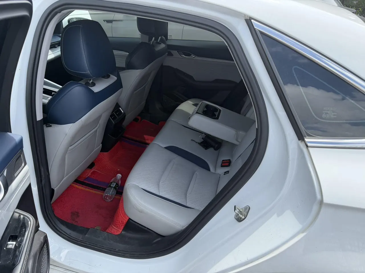 Geely 2021 xingrui 2.0T distinguished model (modified) automatic gear 4