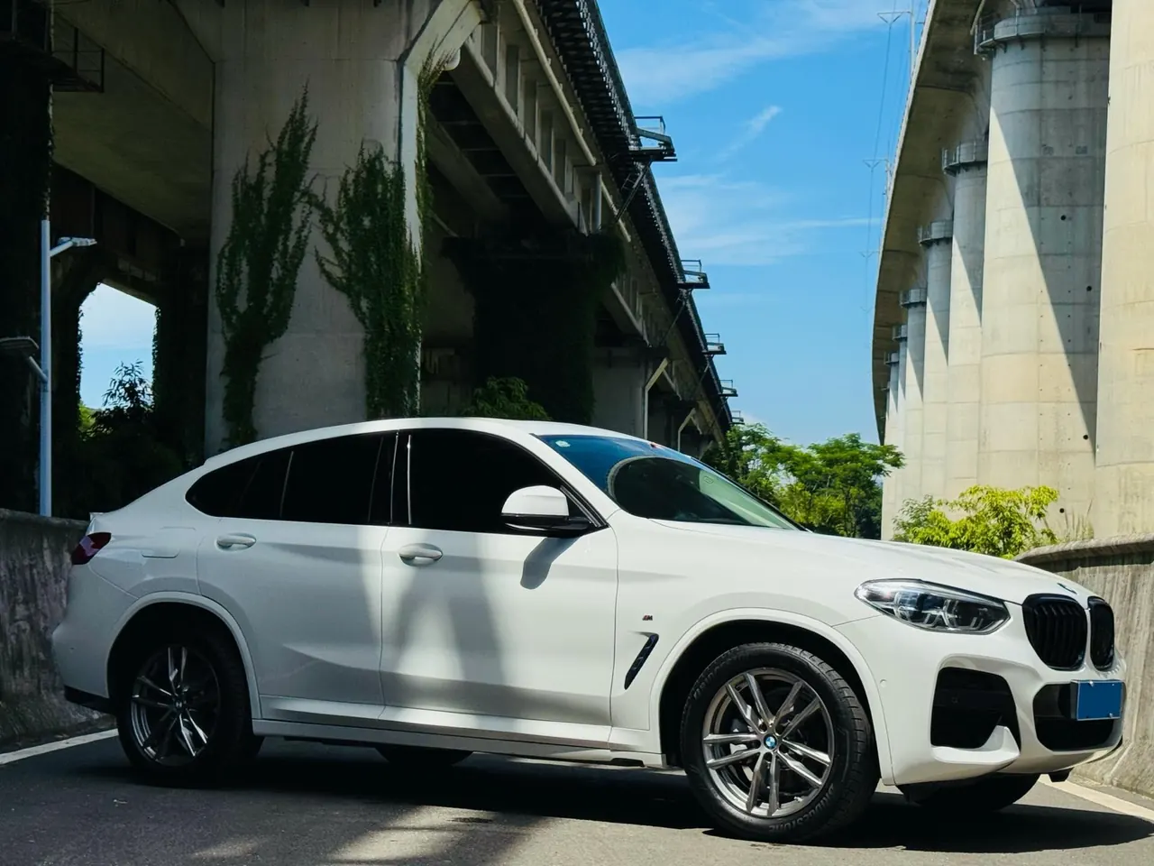 BMW X4 (Imported) 2021 X4 xDrive25i 2.0T M Sports Suit Automatic Gear 3