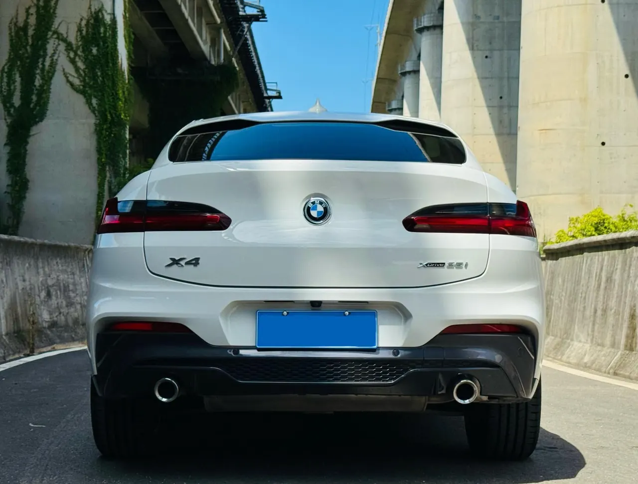 BMW X4 (Imported) 2021 X4 xDrive25i 2.0T M Sports Suit Automatic Gear 8