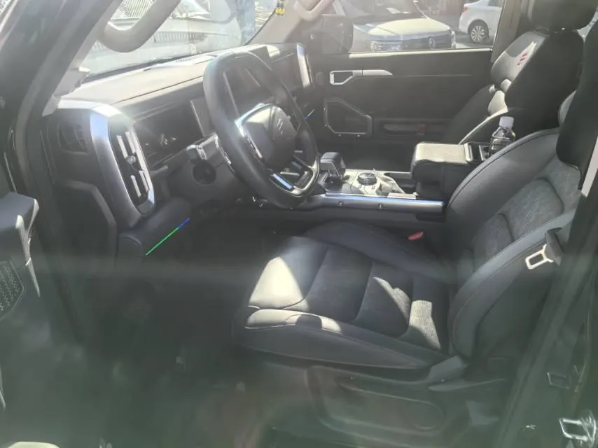 Jetour 2023 Travelers 1.5T Two-Drive Discovery PRO Automatic Gear 3