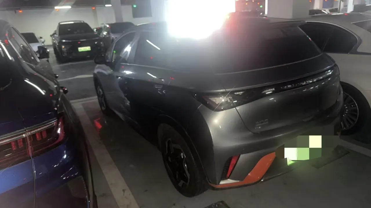 BYD 2021 Dolphin 405km Fashion Edition Automatic 5