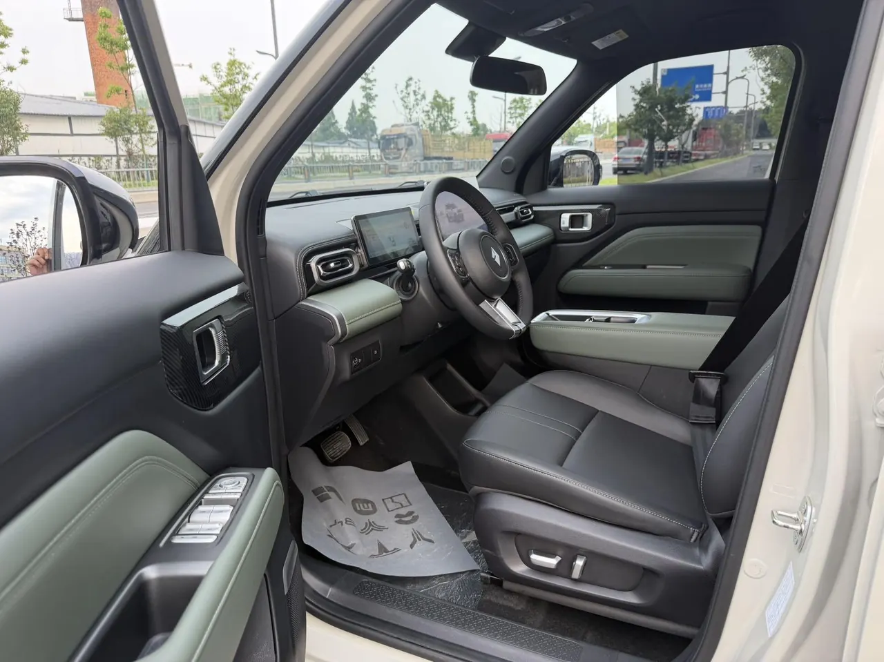 BaoJun 2026 Yueyou Plus 501km Flagship Automatic Gear 4
