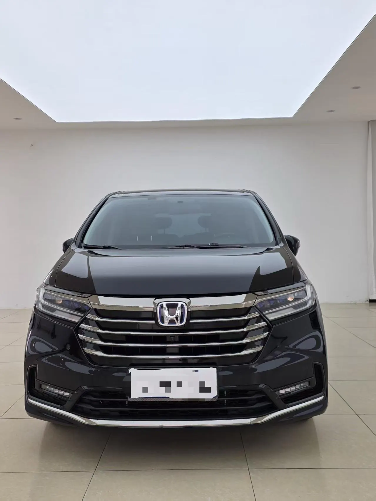 Honda 2026 Odyssey Hybrid 2.0 Stepless Sharp and Pleasant Edition Automatic Gear 2