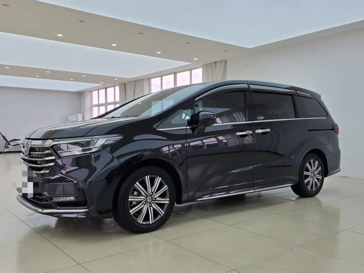 Honda 2026 Odyssey Hybrid 2.0 Stepless Sharp and Pleasant Edition Automatic Gear 4
