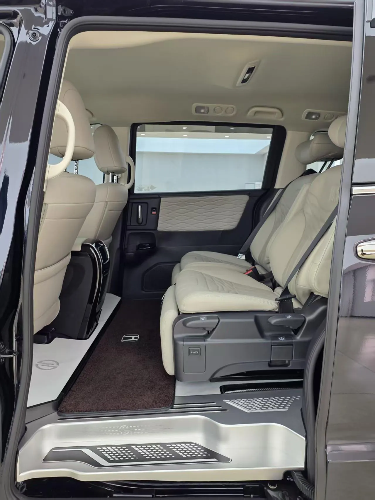 Honda 2026 Odyssey Hybrid 2.0 Stepless Sharp and Pleasant Edition Automatic Gear 7