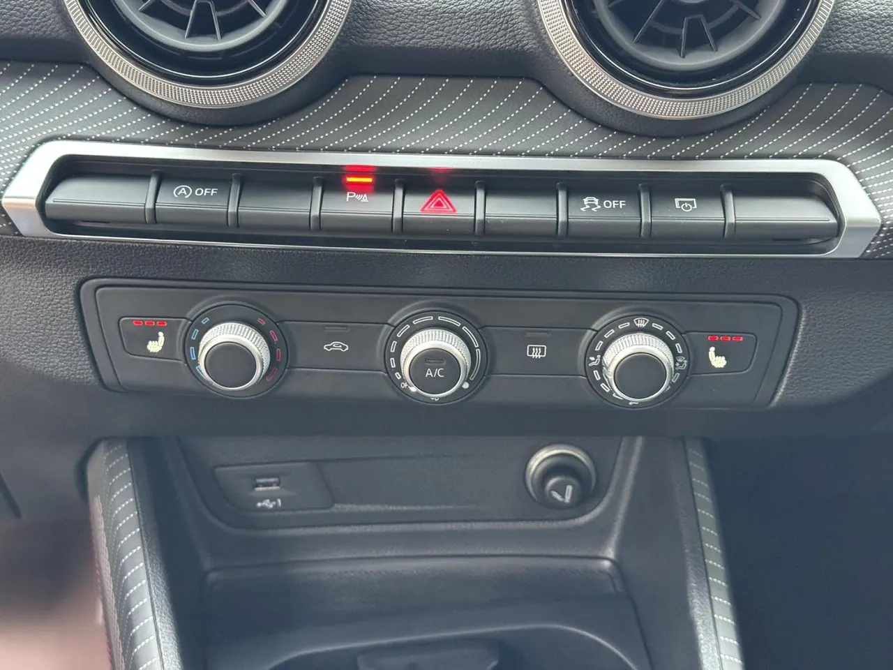 Audi 2022 Q2L 1.4TFSI 35TFSI Aggressive Dynamic Automatic 7